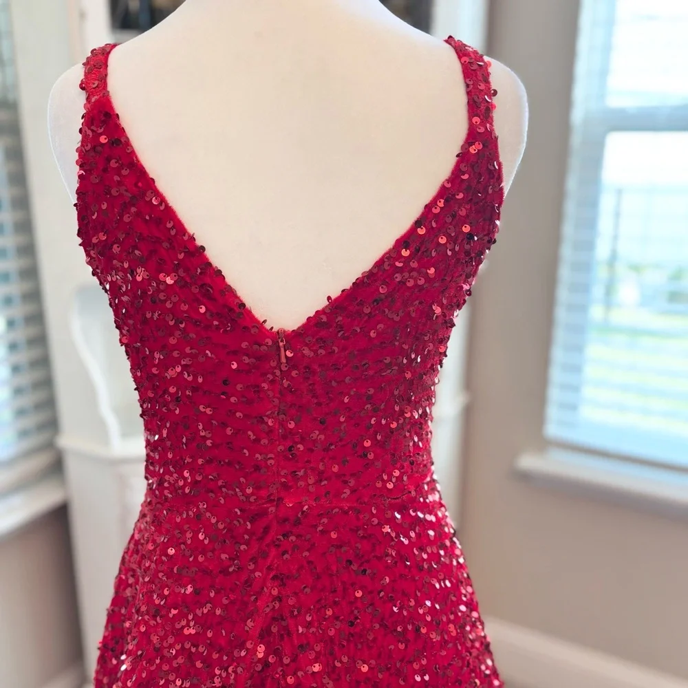 NEW Red Dress, Red Sequins Dress, Red Velvet, Red Prom Dress, NWOT, Size XL/16 - Picture 5 of 12
